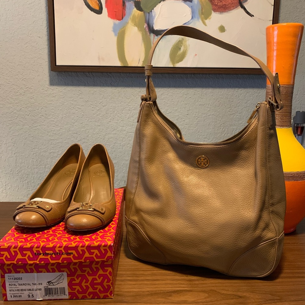 Tory Burch Nathalya mid wedge Leather shoes. Size 9.5 Like New Tan/ Hold Buckle